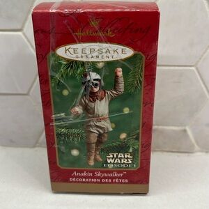 Hallmark 2001 Anakin Skywalker Episode 1 Star Wars Keepsake Ornament